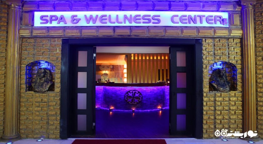 درب ورودی مرکز سلامتی و اسپا